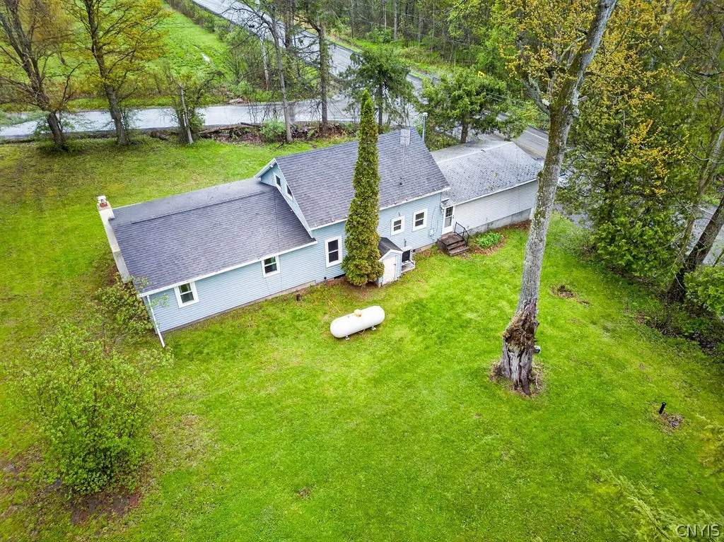2421 Shamrock Road, Spafford, New York 13152, Spafford, New York 13152, 3 Bedroom Bedrooms, 8 Room Rooms,1 BathroomBathrooms,Residential,For Sale,2421 Shamrock Road, Spafford, New York 13152,0,S1680580
