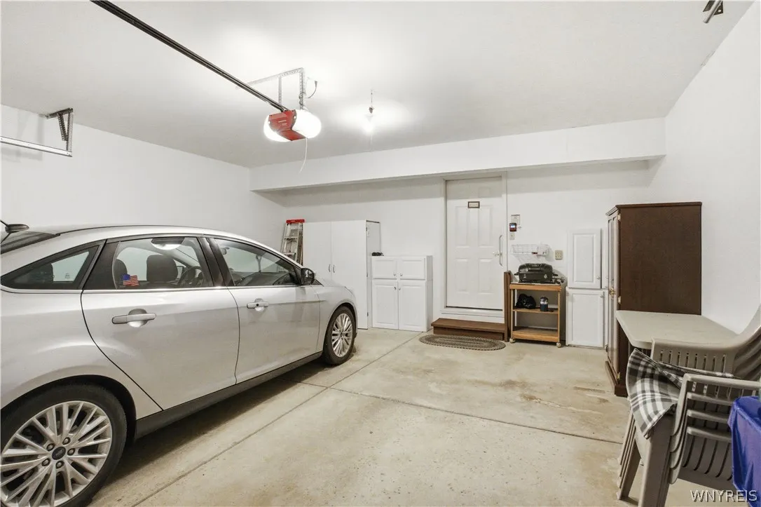 Attached 2 car garage