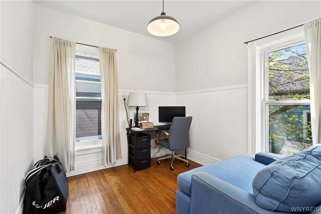 433 Breckenridge Street, Buffalo, New York 14213, Buffalo, New York 14213, 4 Bedrooms Bedrooms, 10 Rooms Rooms,1 BathroomBathrooms,Residential,For Sale,433 Breckenridge Street, Buffalo, New York 14213,0,B1680548