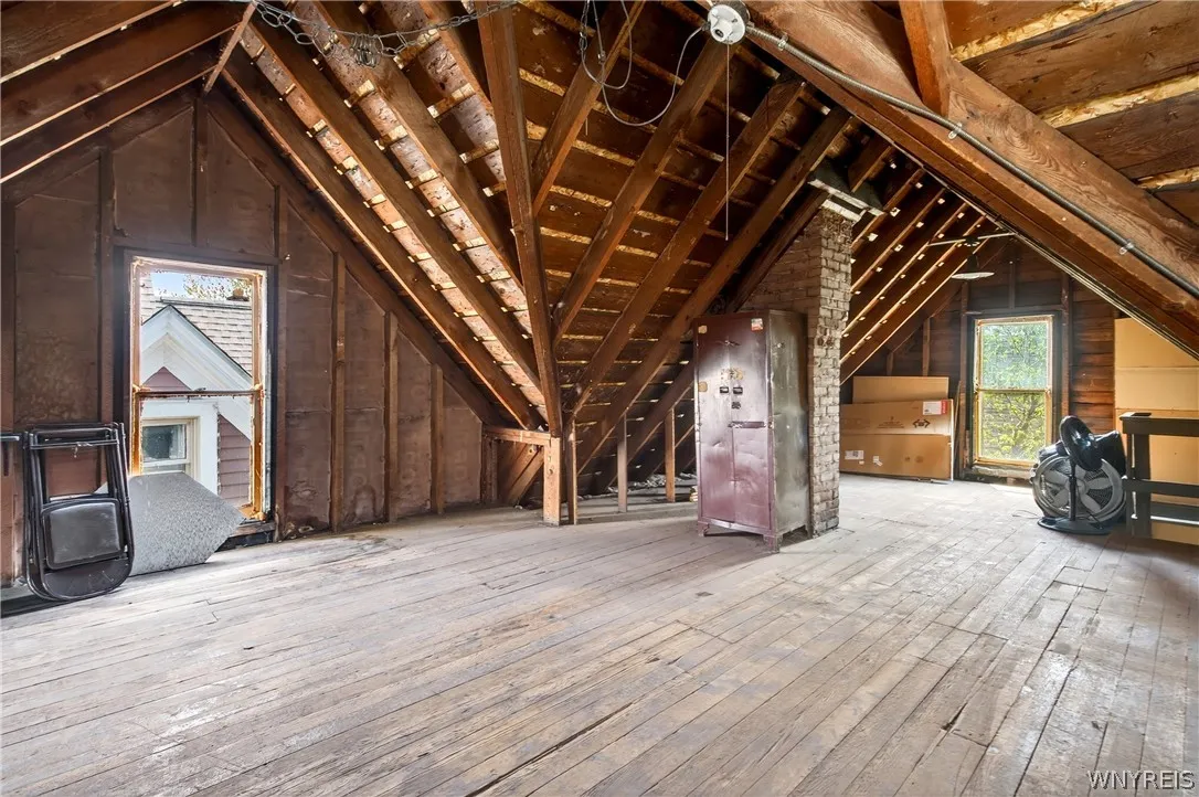 433 Breckenridge Street, Buffalo, New York 14213, Buffalo, New York 14213, 4 Bedrooms Bedrooms, 10 Rooms Rooms,1 BathroomBathrooms,Residential,For Sale,433 Breckenridge Street, Buffalo, New York 14213,0,B1680548