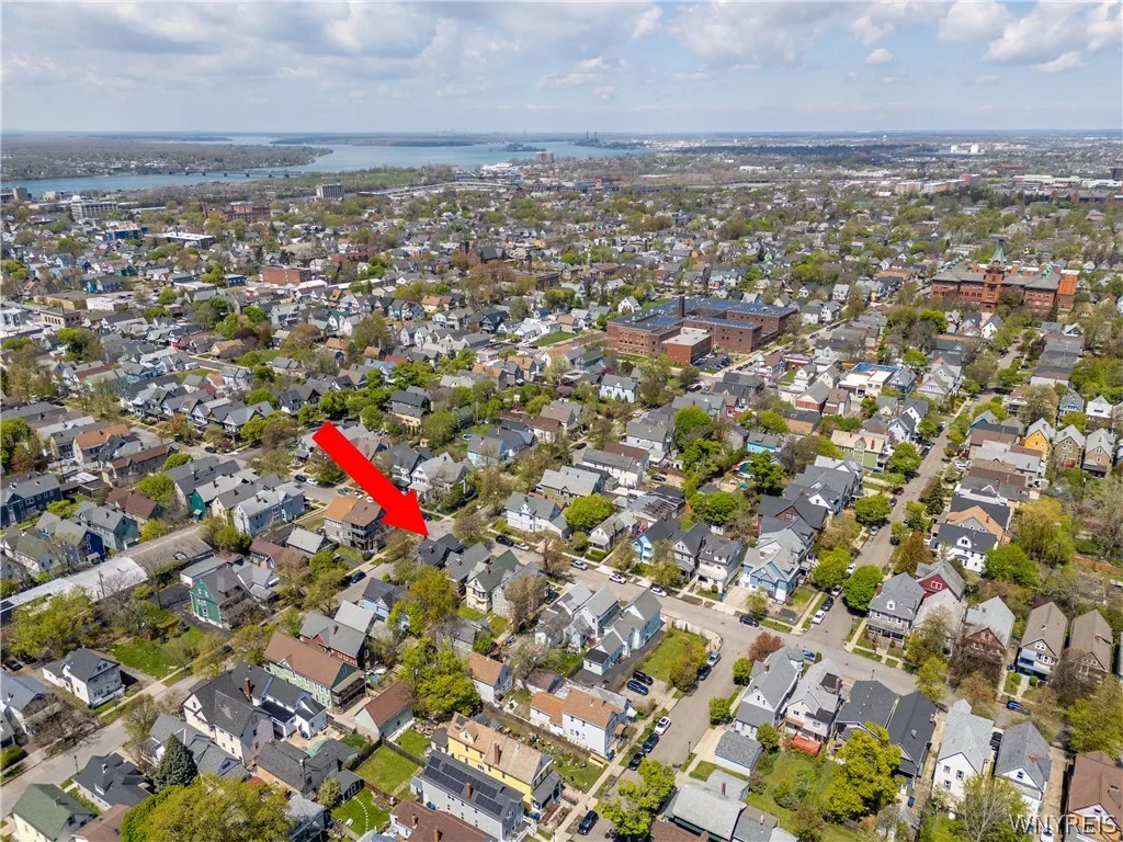 433 Breckenridge Street, Buffalo, New York 14213, Buffalo, New York 14213, 4 Bedrooms Bedrooms, 10 Rooms Rooms,1 BathroomBathrooms,Residential,For Sale,433 Breckenridge Street, Buffalo, New York 14213,0,B1680548