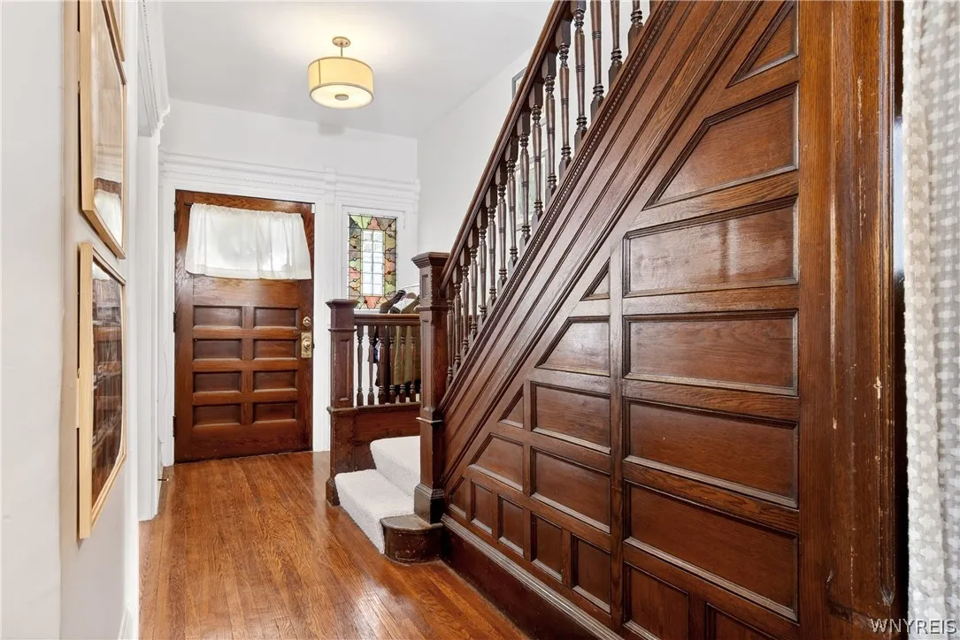 433 Breckenridge Street, Buffalo, New York 14213, Buffalo, New York 14213, 4 Bedrooms Bedrooms, 10 Rooms Rooms,1 BathroomBathrooms,Residential,For Sale,433 Breckenridge Street, Buffalo, New York 14213,0,B1680548