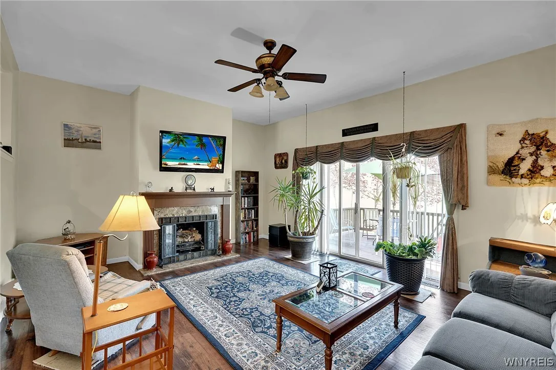252 Old Meadow Drive, Amherst, New York 14051, Amherst, New York 14051, 2 Bedrooms Bedrooms, 7 Rooms Rooms,1 BathroomBathrooms,Residential,For Sale,252 Old Meadow Drive, Amherst, New York 14051,0,B1680496
