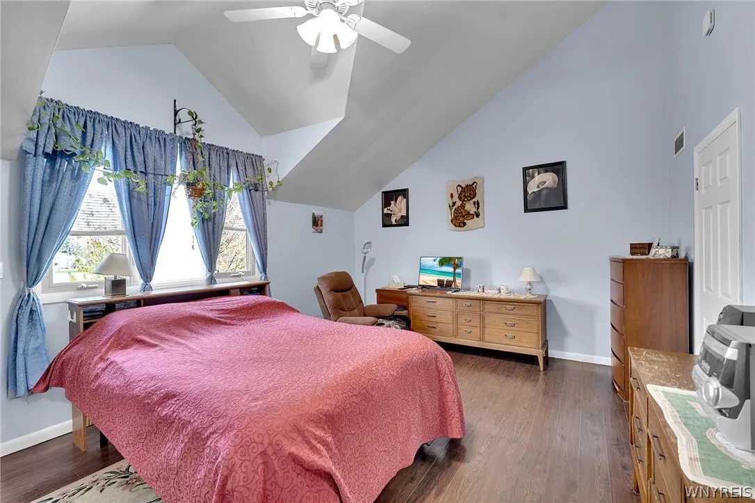 252 Old Meadow Drive, Amherst, New York 14051, Amherst, New York 14051, 2 Bedrooms Bedrooms, 7 Rooms Rooms,1 BathroomBathrooms,Residential,For Sale,252 Old Meadow Drive, Amherst, New York 14051,0,B1680496