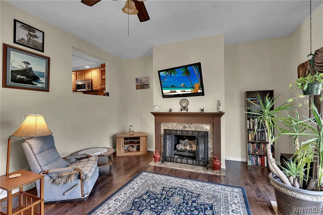 252 Old Meadow Drive, Amherst, New York 14051, Amherst, New York 14051, 2 Bedrooms Bedrooms, 7 Rooms Rooms,1 BathroomBathrooms,Residential,For Sale,252 Old Meadow Drive, Amherst, New York 14051,0,B1680496