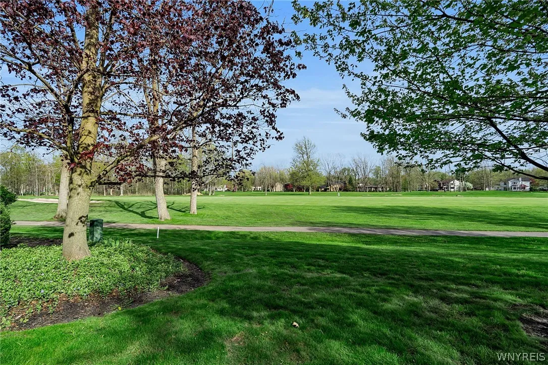 252 Old Meadow Drive, Amherst, New York 14051, Amherst, New York 14051, 2 Bedrooms Bedrooms, 7 Rooms Rooms,1 BathroomBathrooms,Residential,For Sale,252 Old Meadow Drive, Amherst, New York 14051,0,B1680496
