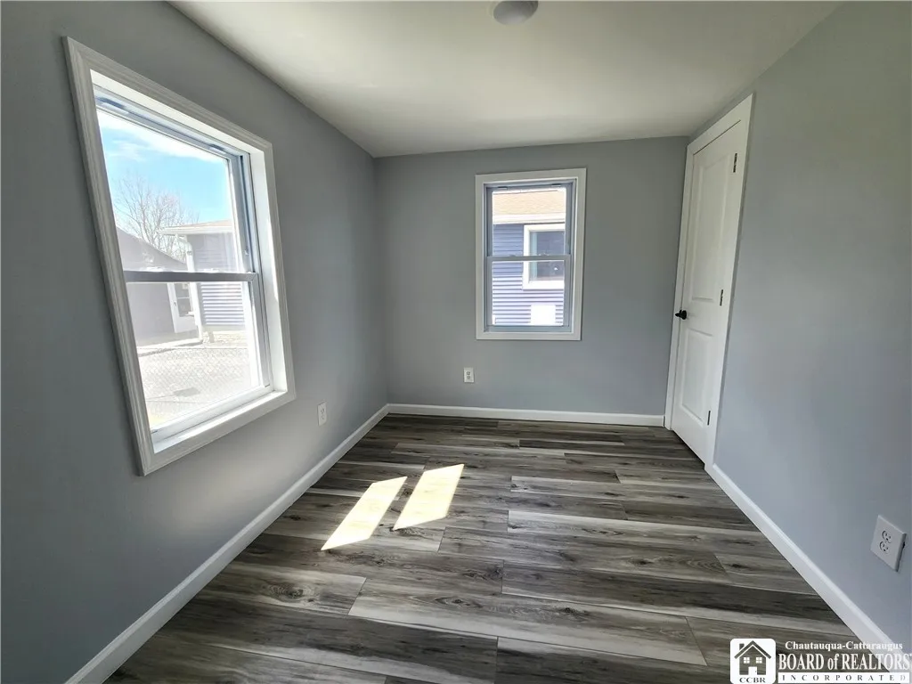 5347 Lake Avenue, Orchard Park, New York 14127, Orchard Park, New York 14127, 3 Bedrooms Bedrooms, 7 Rooms Rooms,1 BathroomBathrooms,Residential,For Sale,5347 Lake Avenue, Orchard Park, New York 14127,0,R1680642