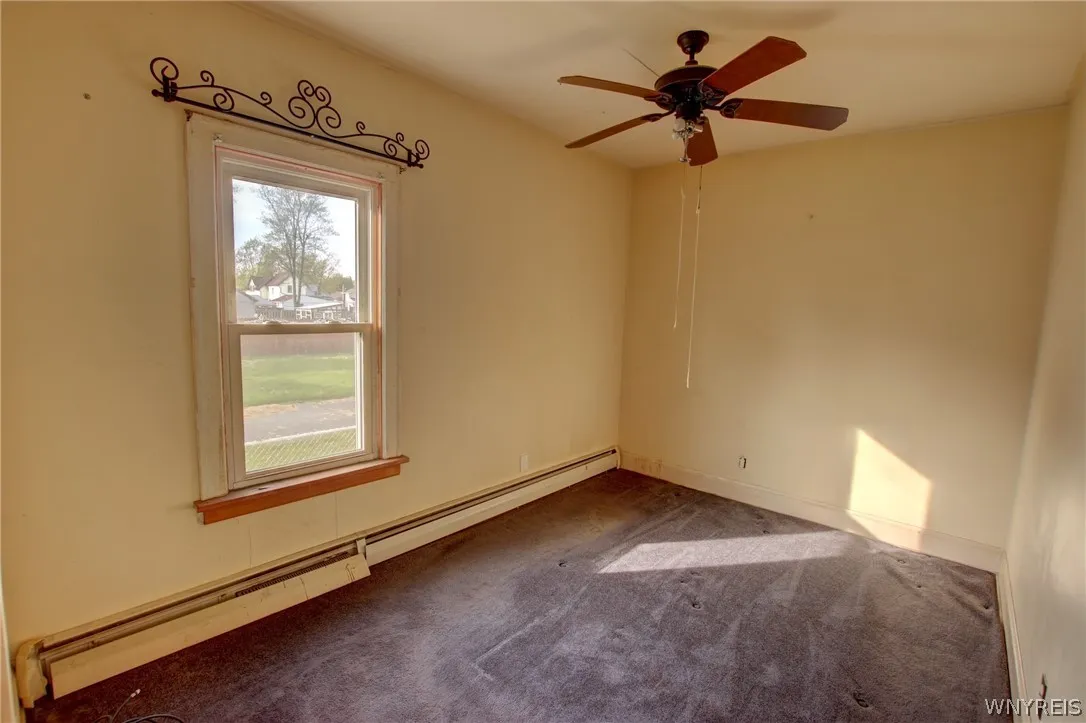 143 Franklin Street, Tonawanda, New York 14150, Tonawanda, New York 14150, 3 Bedrooms Bedrooms, 9 Rooms Rooms,1 BathroomBathrooms,Residential,For Sale,143 Franklin Street, Tonawanda, New York 14150,0,B1680588