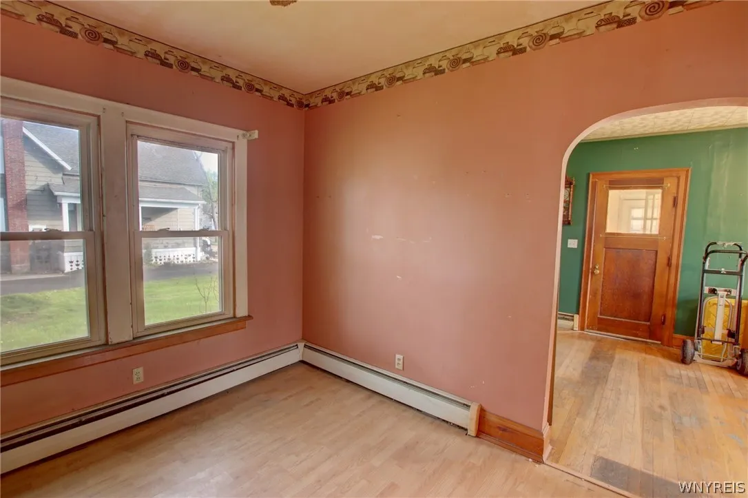 143 Franklin Street, Tonawanda, New York 14150, Tonawanda, New York 14150, 3 Bedrooms Bedrooms, 9 Rooms Rooms,1 BathroomBathrooms,Residential,For Sale,143 Franklin Street, Tonawanda, New York 14150,0,B1680588