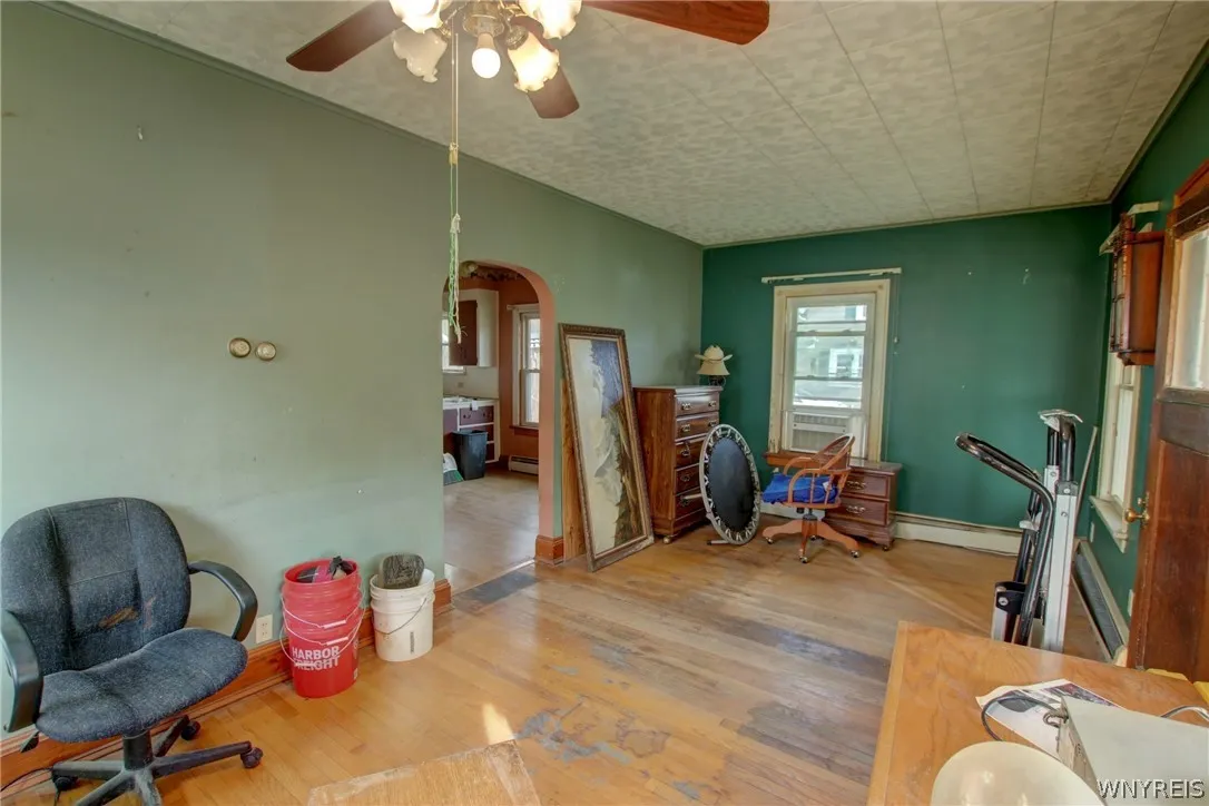 143 Franklin Street, Tonawanda, New York 14150, Tonawanda, New York 14150, 3 Bedrooms Bedrooms, 9 Rooms Rooms,1 BathroomBathrooms,Residential,For Sale,143 Franklin Street, Tonawanda, New York 14150,0,B1680588