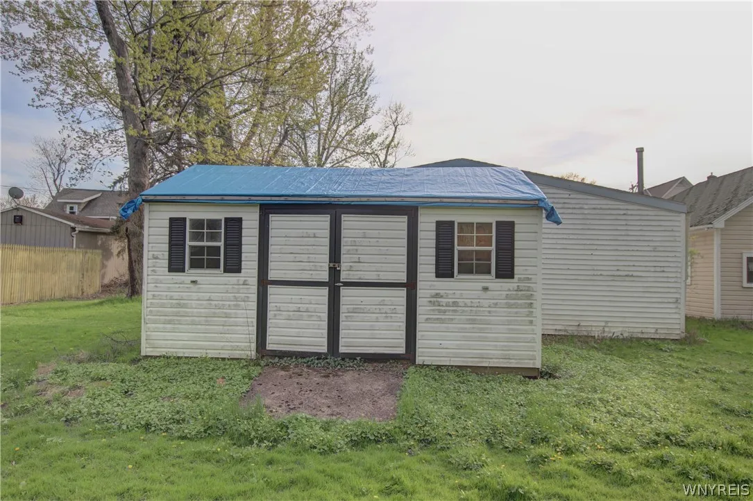 143 Franklin Street, Tonawanda, New York 14150, Tonawanda, New York 14150, 3 Bedrooms Bedrooms, 9 Rooms Rooms,1 BathroomBathrooms,Residential,For Sale,143 Franklin Street, Tonawanda, New York 14150,0,B1680588