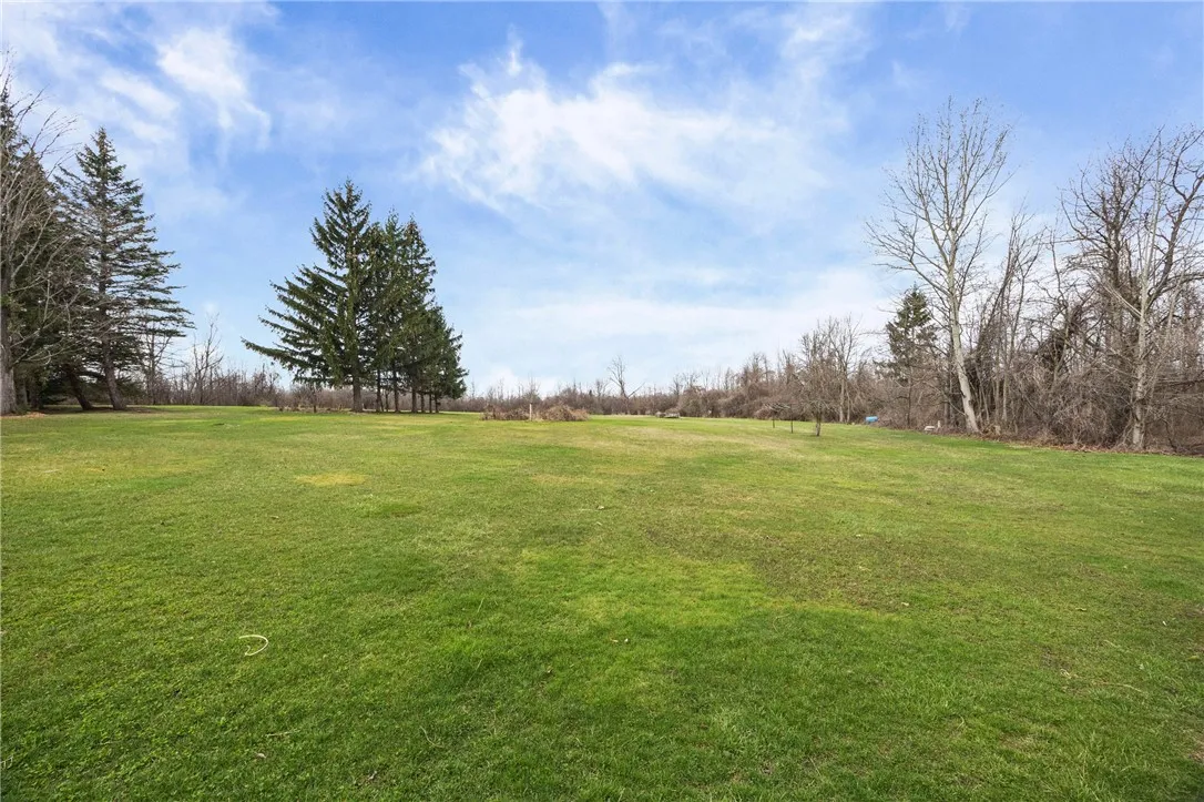 2480 Cooley Road, Canandaigua Town, New York 14424, Canandaigua Town, New York 14424, 4 Bedrooms Bedrooms, 12 Rooms Rooms,2 BathroomsBathrooms,Residential,For Sale,2480 Cooley Road, Canandaigua Town, New York 14424,0,R1680963