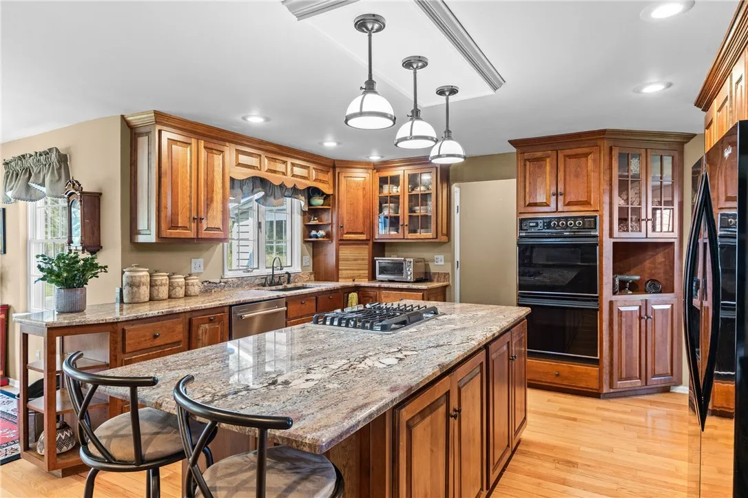 Gourmet Kitchen with Granite Countertops
