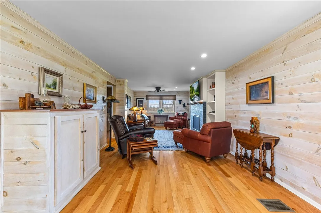 2480 Cooley Road, Canandaigua Town, New York 14424, Canandaigua Town, New York 14424, 4 Bedrooms Bedrooms, 12 Rooms Rooms,2 BathroomsBathrooms,Residential,For Sale,2480 Cooley Road, Canandaigua Town, New York 14424,0,R1680963