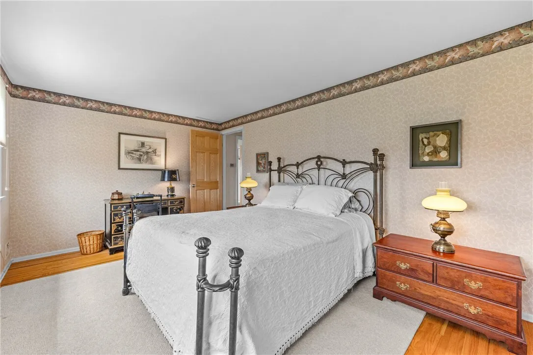 3rd Spacious Bedroom upstairs