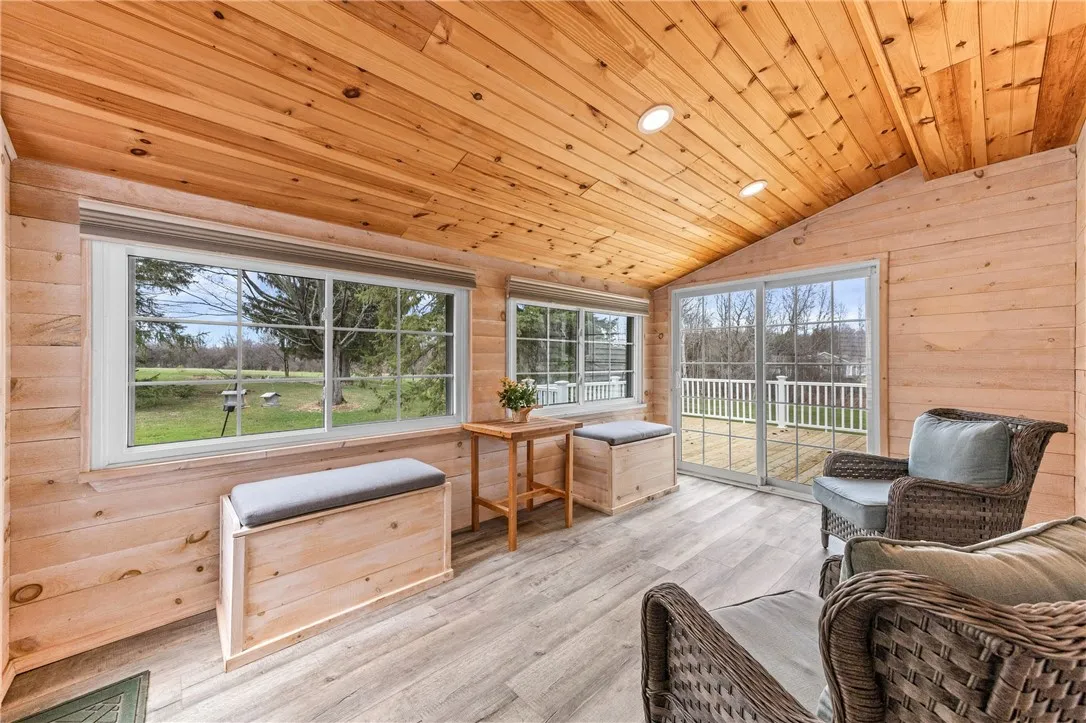 amazing 3 season room for watching the abundant wildlife in your backyard