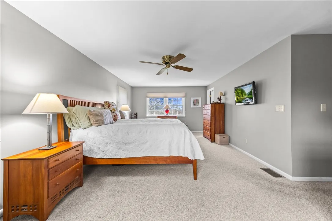 Ceiling Fan,  Freshly painted and new carpet
