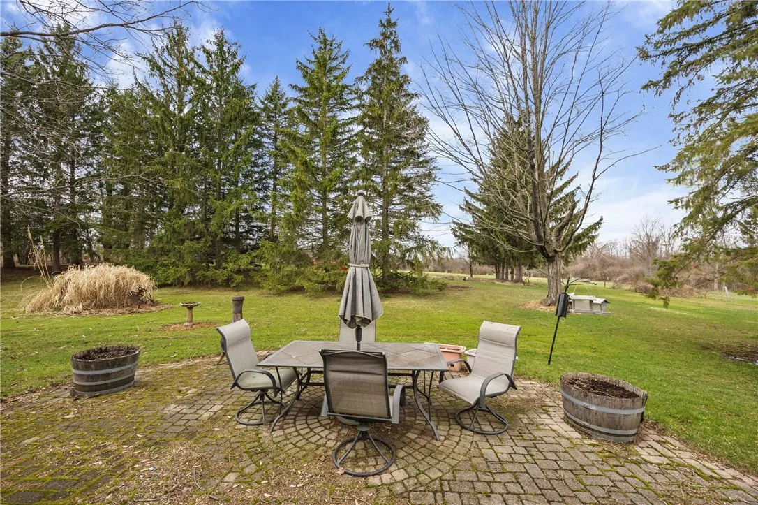 Entertain to your hearts delight in the privacy of your own backyard