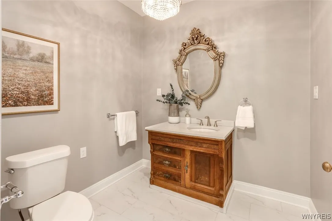 1st Fl Bedroom Ensuite