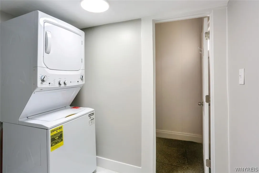 1st Fl Laundry