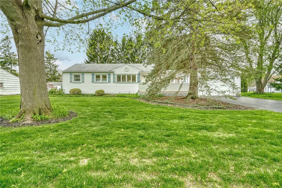 513 Glenview Court, Webster, New York 14580, Webster, New York 14580, 3 Bedrooms Bedrooms, 7 Rooms Rooms,2 BathroomsBathrooms,Residential,Closed,513 Glenview Court, Webster, New York 14580,0,R1678371