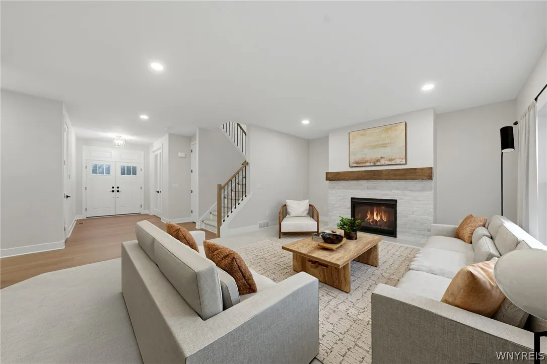160 Sandywood Circle, Grand Island, New York 14072, Grand Island, New York 14072, 4 Bedrooms Bedrooms, 8 Rooms Rooms,2 BathroomsBathrooms,Residential,For Sale,160 Sandywood Circle, Grand Island, New York 14072,0,B1680621