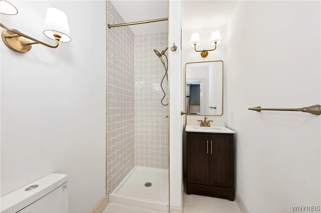 153 Garner Avenue, Buffalo, New York 14213, Buffalo, New York 14213, 2 Bedrooms Bedrooms, 5 Rooms Rooms,2 BathroomsBathrooms,Residential,For Sale,153 Garner Avenue, Buffalo, New York 14213,0,B1681107