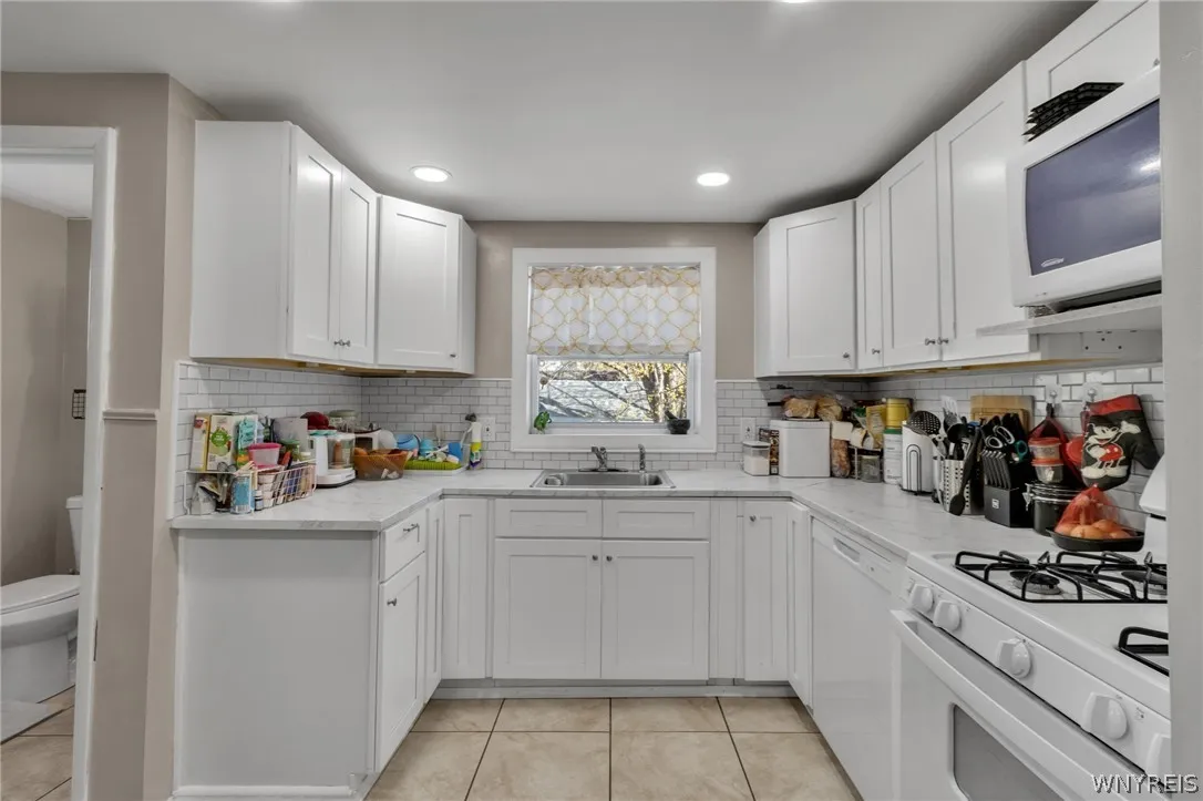 381 Herkimer Street, Buffalo, New York 14213, Buffalo, New York 14213, 3 Bedrooms Bedrooms, 8 Rooms Rooms,1 BathroomBathrooms,Residential,For Sale,381 Herkimer Street, Buffalo, New York 14213,0,B1680964