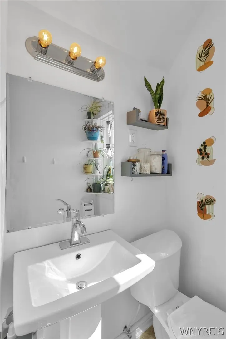381 Herkimer Street, Buffalo, New York 14213, Buffalo, New York 14213, 3 Bedrooms Bedrooms, 8 Rooms Rooms,1 BathroomBathrooms,Residential,For Sale,381 Herkimer Street, Buffalo, New York 14213,0,B1680964