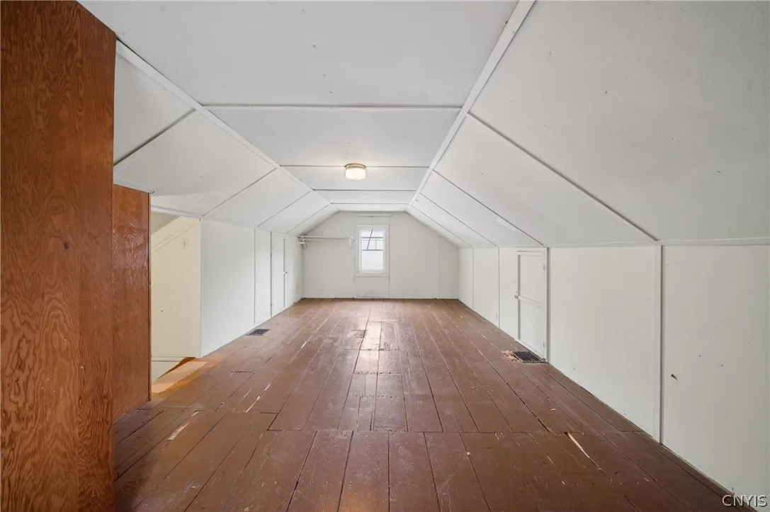 521 Kensington Road, Syracuse, New York 13210, Syracuse, New York 13210, 3 Bedrooms Bedrooms, 9 Rooms Rooms,1 BathroomBathrooms,Residential,For Sale,521 Kensington Road, Syracuse, New York 13210,0,S1681210