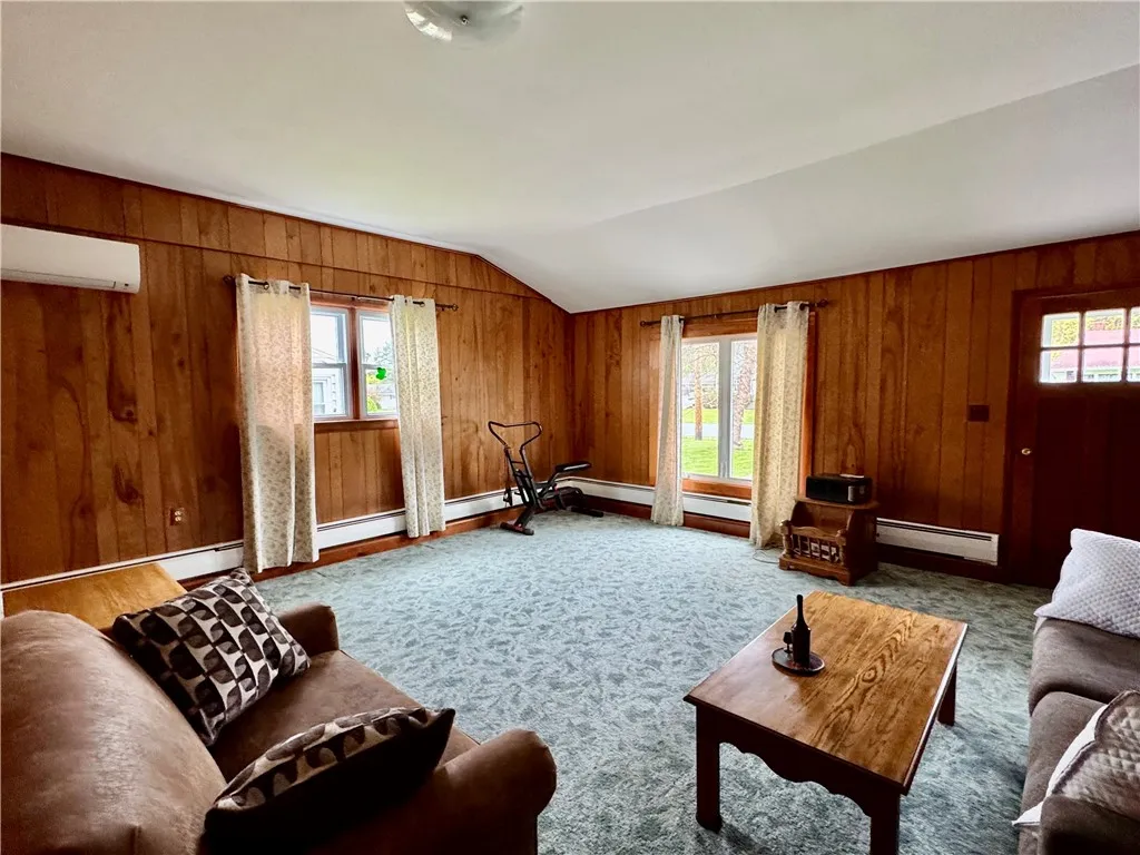 60 Richards Avenue, Oneonta, New York 13820, Oneonta, New York 13820, 3 Bedrooms Bedrooms, 7 Rooms Rooms,1 BathroomBathrooms,Residential,For Sale,60 Richards Avenue, Oneonta, New York 13820,0,R1680264
