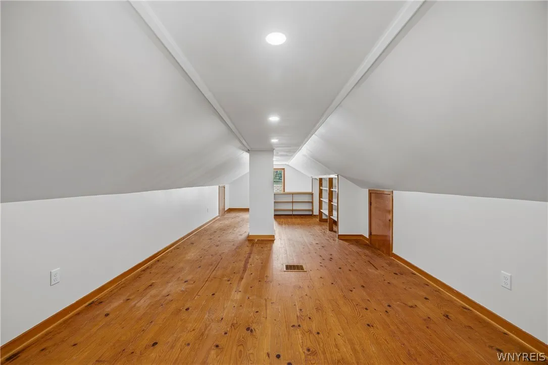 6164 Ward Road, Orchard Park, New York 14127, Orchard Park, New York 14127, 3 Bedrooms Bedrooms, 5 Rooms Rooms,2 BathroomsBathrooms,Residential,For Sale,6164 Ward Road, Orchard Park, New York 14127,0,B1681109