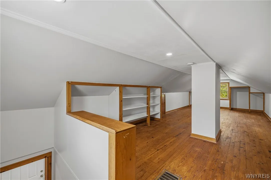 6164 Ward Road, Orchard Park, New York 14127, Orchard Park, New York 14127, 3 Bedrooms Bedrooms, 5 Rooms Rooms,2 BathroomsBathrooms,Residential,For Sale,6164 Ward Road, Orchard Park, New York 14127,0,B1681109