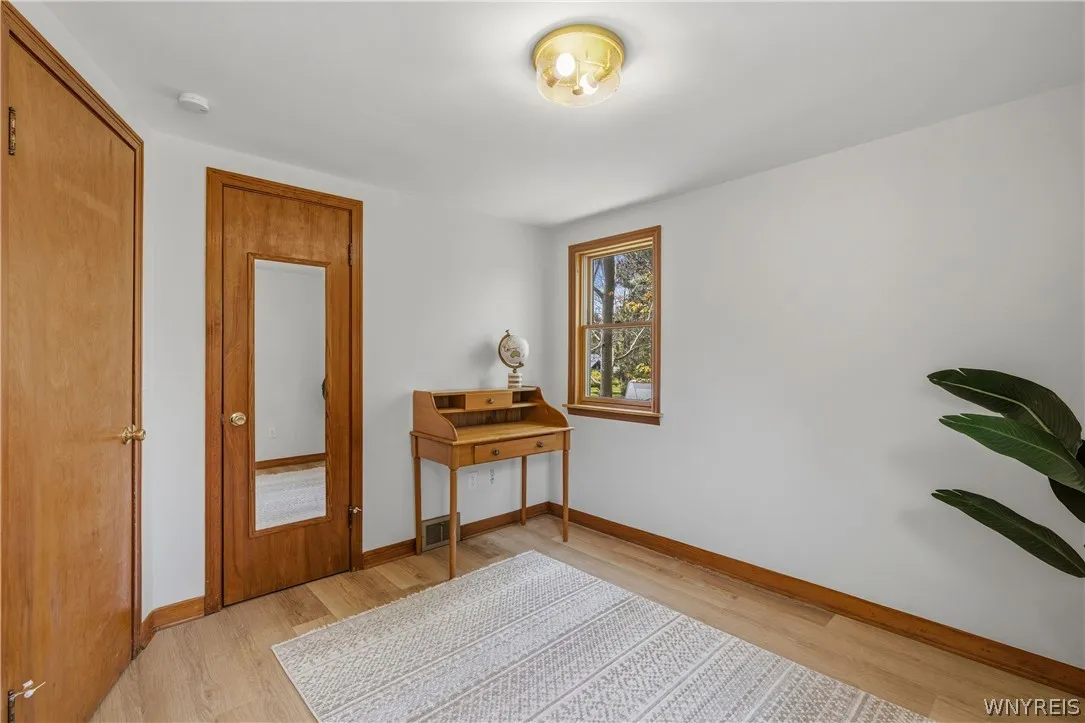 6164 Ward Road, Orchard Park, New York 14127, Orchard Park, New York 14127, 3 Bedrooms Bedrooms, 5 Rooms Rooms,2 BathroomsBathrooms,Residential,For Sale,6164 Ward Road, Orchard Park, New York 14127,0,B1681109