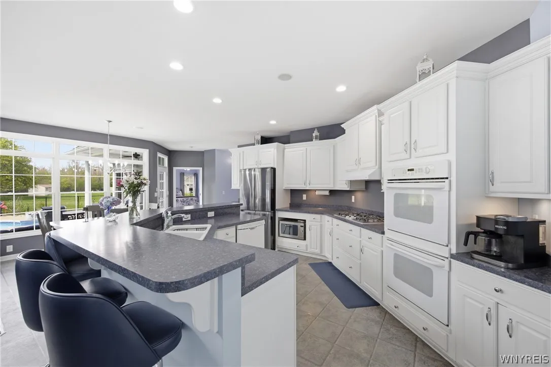 6784 Milestrip Road, Orchard Park, New York 14127, Orchard Park, New York 14127, 4 Bedrooms Bedrooms, 15 Rooms Rooms,3 BathroomsBathrooms,Residential,For Sale,6784 Milestrip Road, Orchard Park, New York 14127,0,B1681566
