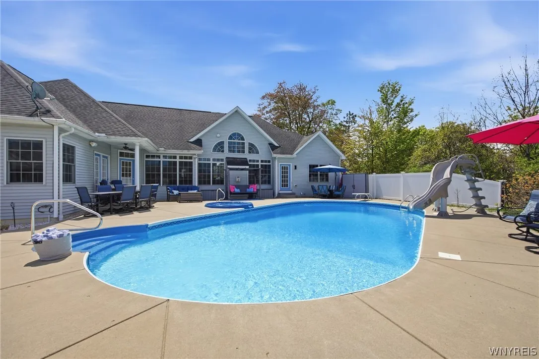 6784 Milestrip Road, Orchard Park, New York 14127, Orchard Park, New York 14127, 4 Bedrooms Bedrooms, 15 Rooms Rooms,3 BathroomsBathrooms,Residential,For Sale,6784 Milestrip Road, Orchard Park, New York 14127,0,B1681566