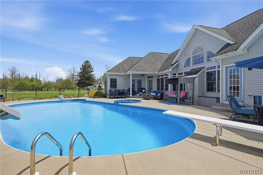 6784 Milestrip Road, Orchard Park, New York 14127, Orchard Park, New York 14127, 4 Bedrooms Bedrooms, 15 Rooms Rooms,3 BathroomsBathrooms,Residential,For Sale,6784 Milestrip Road, Orchard Park, New York 14127,0,B1681566