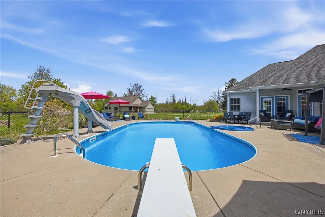 6784 Milestrip Road, Orchard Park, New York 14127, Orchard Park, New York 14127, 4 Bedrooms Bedrooms, 15 Rooms Rooms,3 BathroomsBathrooms,Residential,For Sale,6784 Milestrip Road, Orchard Park, New York 14127,0,B1681566