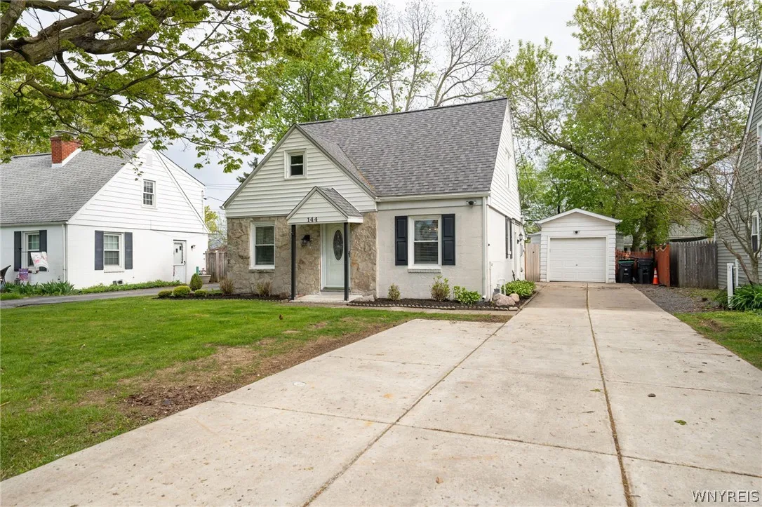 144 Koenig Road, Tonawanda, New York 14150, Tonawanda, New York 14150, 3 Bedrooms Bedrooms, 7 Rooms Rooms,1 BathroomBathrooms,Residential,For Sale,144 Koenig Road, Tonawanda, New York 14150,0,B1680553