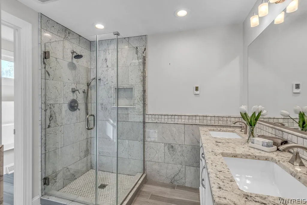 9630 High Street, Clarence, New York 14032, Clarence, New York 14032, 4 Bedrooms Bedrooms, 9 Rooms Rooms,2 BathroomsBathrooms,Residential,For Sale,9630 High Street, Clarence, New York 14032,0,B1680821