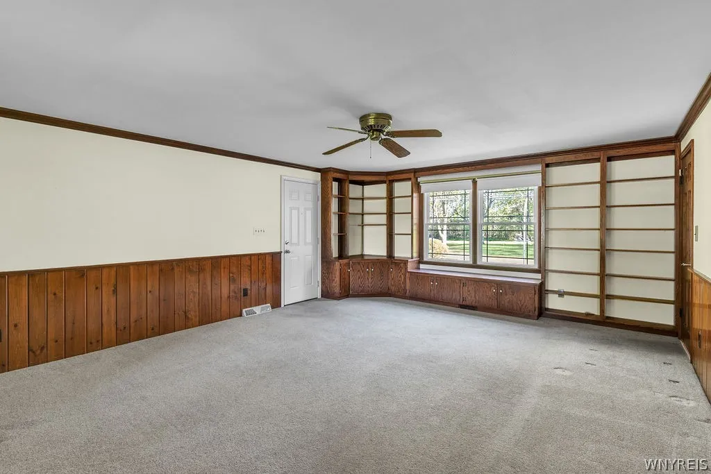 9630 High Street, Clarence, New York 14032, Clarence, New York 14032, 4 Bedrooms Bedrooms, 9 Rooms Rooms,2 BathroomsBathrooms,Residential,For Sale,9630 High Street, Clarence, New York 14032,0,B1680821