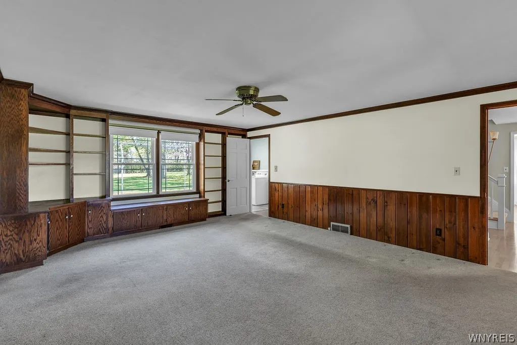 9630 High Street, Clarence, New York 14032, Clarence, New York 14032, 4 Bedrooms Bedrooms, 9 Rooms Rooms,2 BathroomsBathrooms,Residential,For Sale,9630 High Street, Clarence, New York 14032,0,B1680821