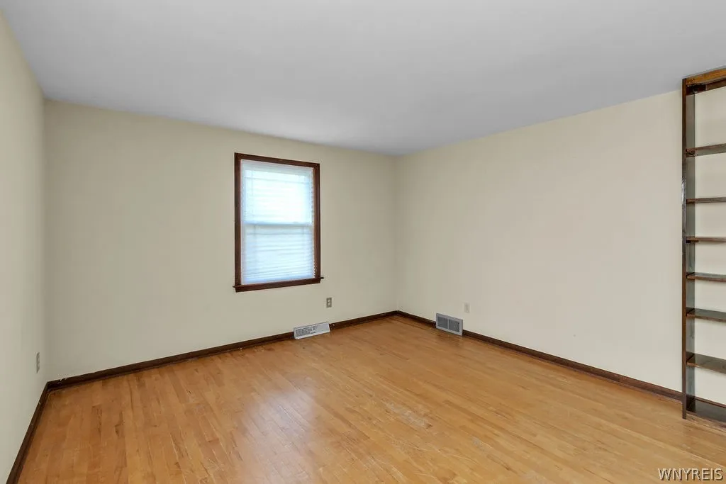 9630 High Street, Clarence, New York 14032, Clarence, New York 14032, 4 Bedrooms Bedrooms, 9 Rooms Rooms,2 BathroomsBathrooms,Residential,For Sale,9630 High Street, Clarence, New York 14032,0,B1680821