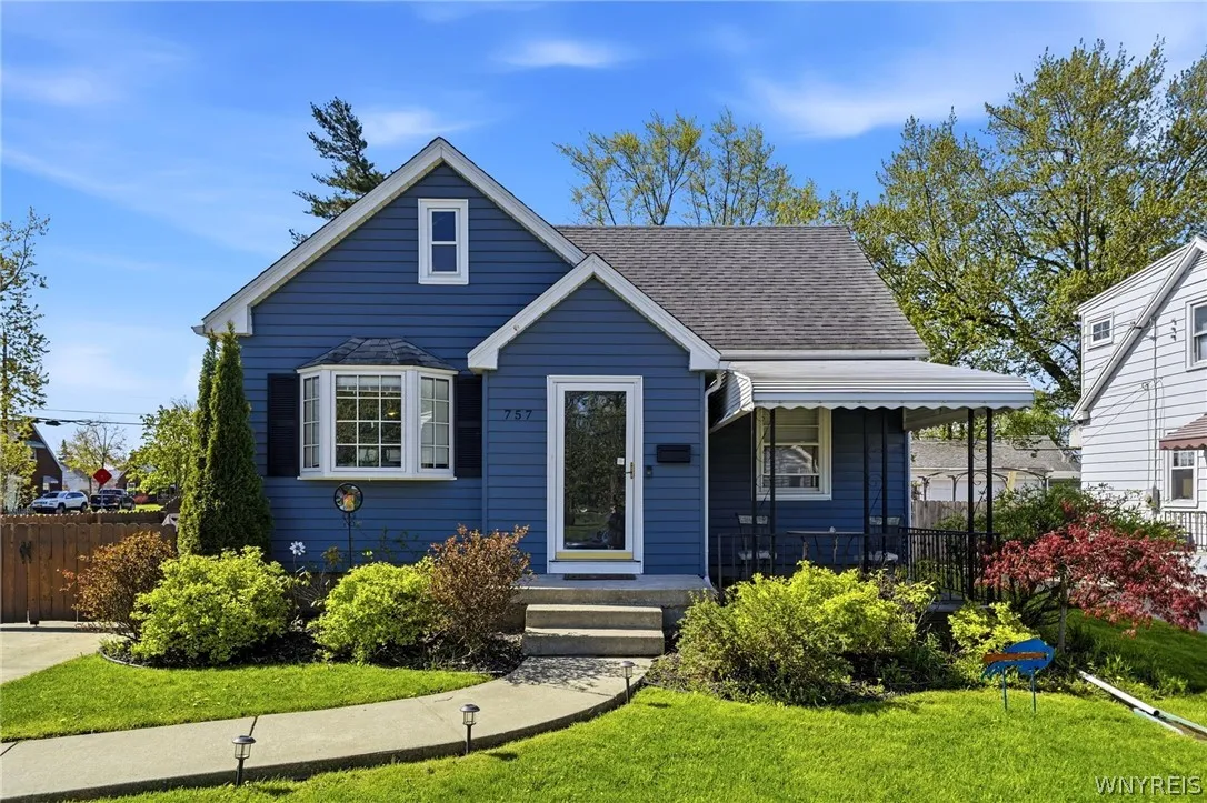 757 Moore Avenue, Tonawanda, New York 14223, Tonawanda, New York 14223, 3 Bedroom Bedrooms, 6 Room Rooms,1 BathroomBathrooms,Residential,Closed,757 Moore Avenue, Tonawanda, New York 14223,0,B1677505