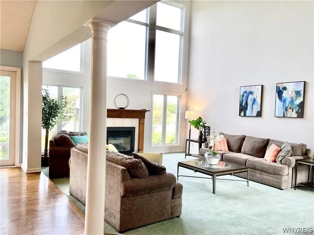 5458 Center Pine Lane, Clarence, New York 14221, Clarence, New York 14221, 4 Bedrooms Bedrooms, 9 Rooms Rooms,2 BathroomsBathrooms,Residential Lease,For Rent,5458 Center Pine Lane, Clarence, New York 14221,0,B1681975