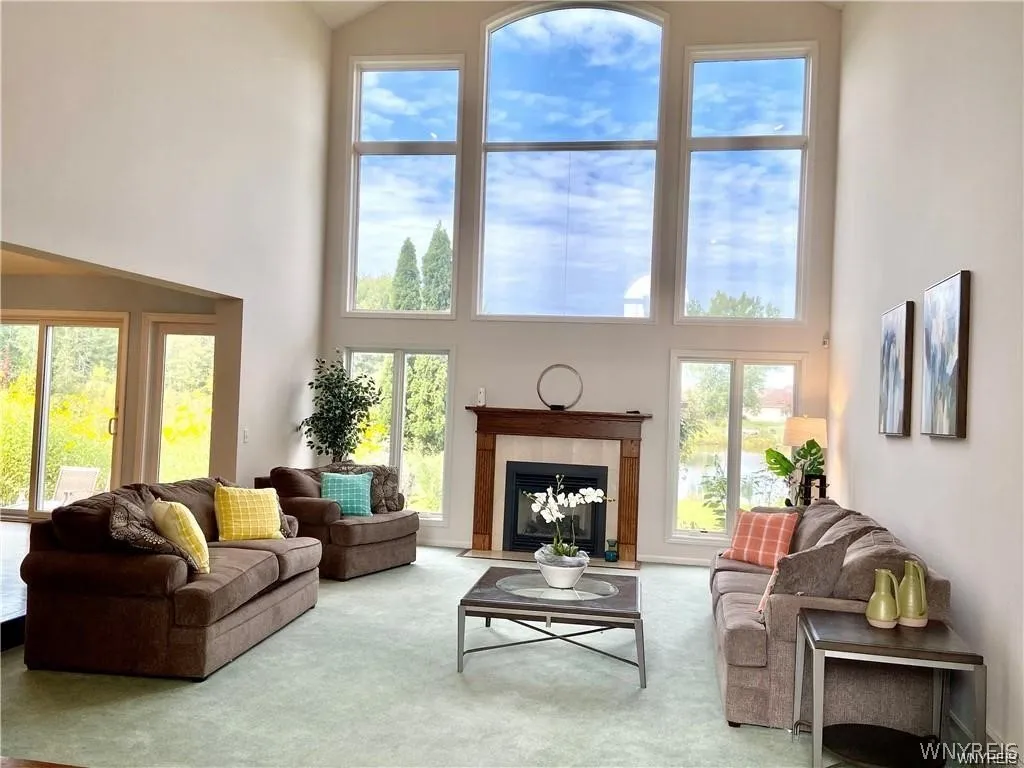 5458 Center Pine Lane, Clarence, New York 14221, Clarence, New York 14221, 4 Bedrooms Bedrooms, 9 Rooms Rooms,2 BathroomsBathrooms,Residential Lease,For Rent,5458 Center Pine Lane, Clarence, New York 14221,0,B1681975