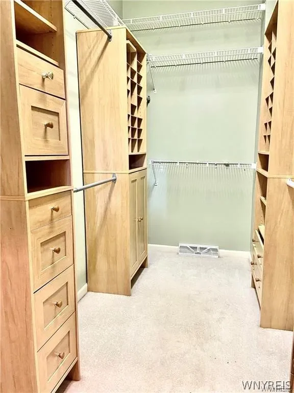 5458 Center Pine Lane, Clarence, New York 14221, Clarence, New York 14221, 4 Bedrooms Bedrooms, 9 Rooms Rooms,2 BathroomsBathrooms,Residential Lease,For Rent,5458 Center Pine Lane, Clarence, New York 14221,0,B1681975
