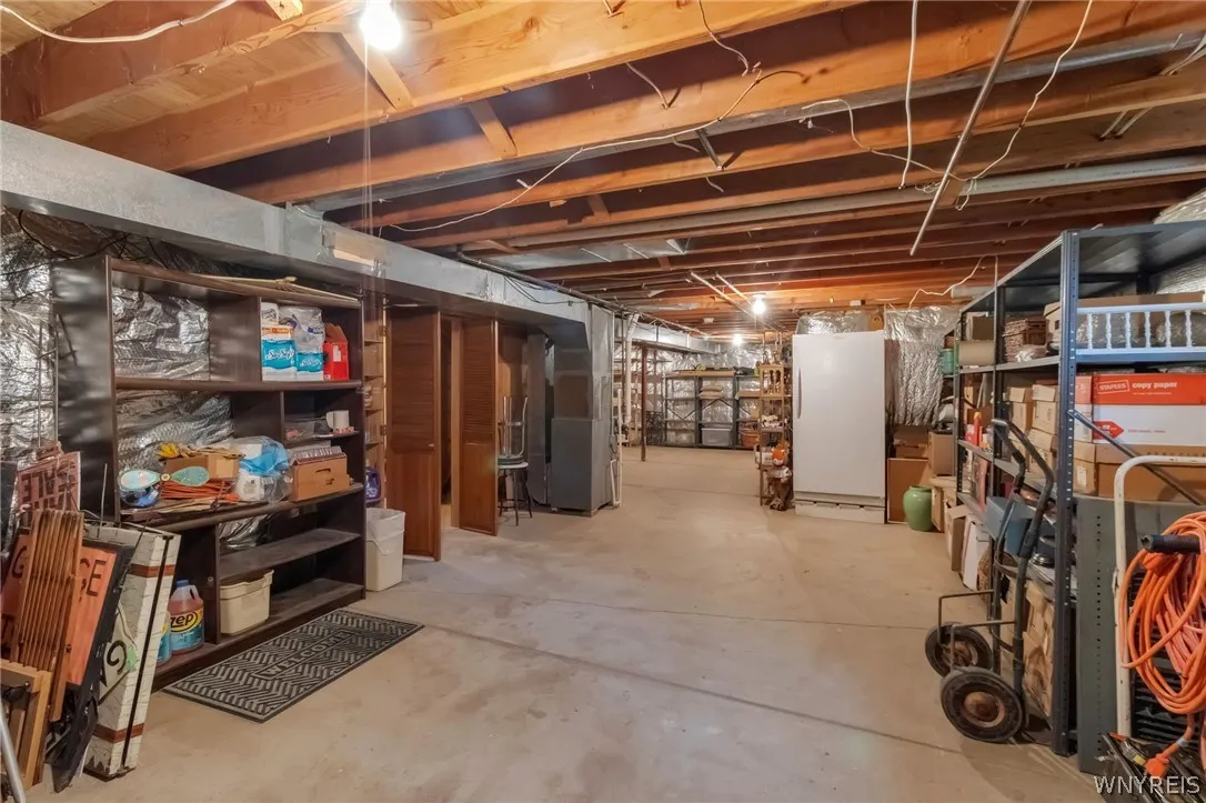 5409 Maelou Drive, Hamburg, New York 14075, Hamburg, New York 14075, 3 Bedrooms Bedrooms, 7 Rooms Rooms,2 BathroomsBathrooms,Residential,Closed,5409 Maelou Drive, Hamburg, New York 14075,0,B1681027