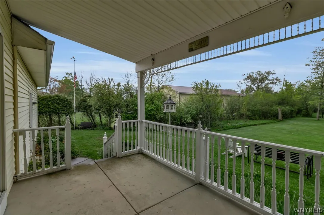 5409 Maelou Drive, Hamburg, New York 14075, Hamburg, New York 14075, 3 Bedrooms Bedrooms, 7 Rooms Rooms,2 BathroomsBathrooms,Residential,Closed,5409 Maelou Drive, Hamburg, New York 14075,0,B1681027