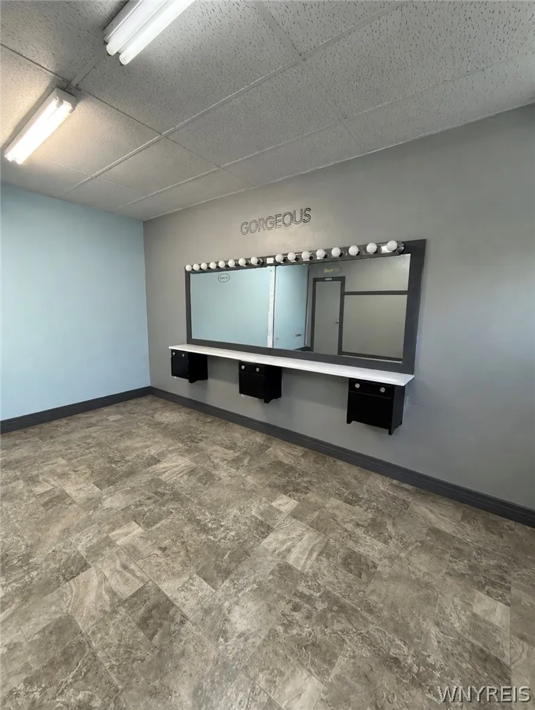 1067 Tonawanda Street, Buffalo, New York 14207, Buffalo, New York 14207, ,Commercial Lease,For Rent,1067 Tonawanda Street, Buffalo, New York 14207,0,B1682118